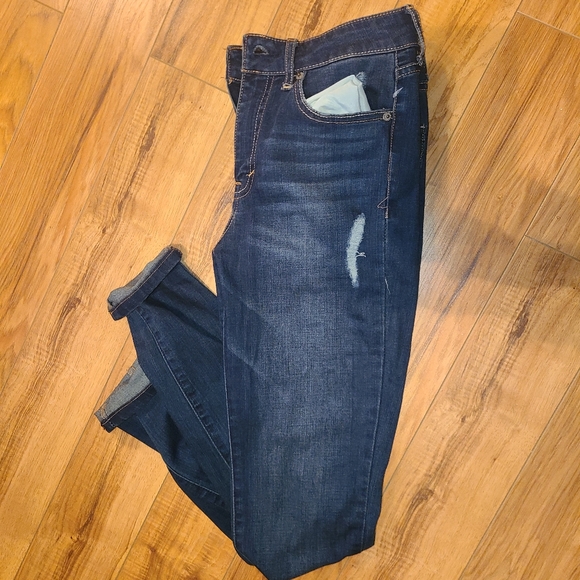 Aeropostale and Refuge jeans - Picture 4 of 8